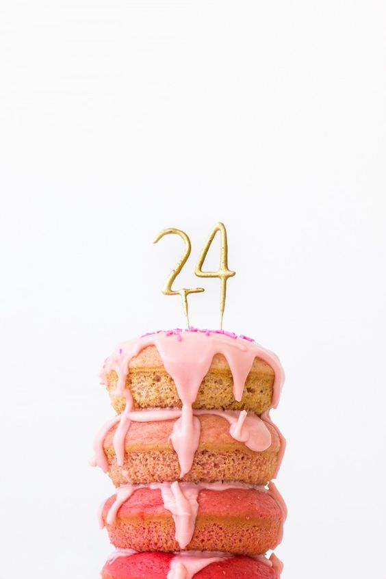 お誕生日ケーキ画像No,29